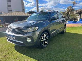 VOLKSWAGEN T-CROSS 1.0 200 TSI TOTAL FLEX AUTOMÁTICO VOLKSWAGEN T-CROSS 1.0 200 TSI TOTAL FLEX AUTOMÁTICO